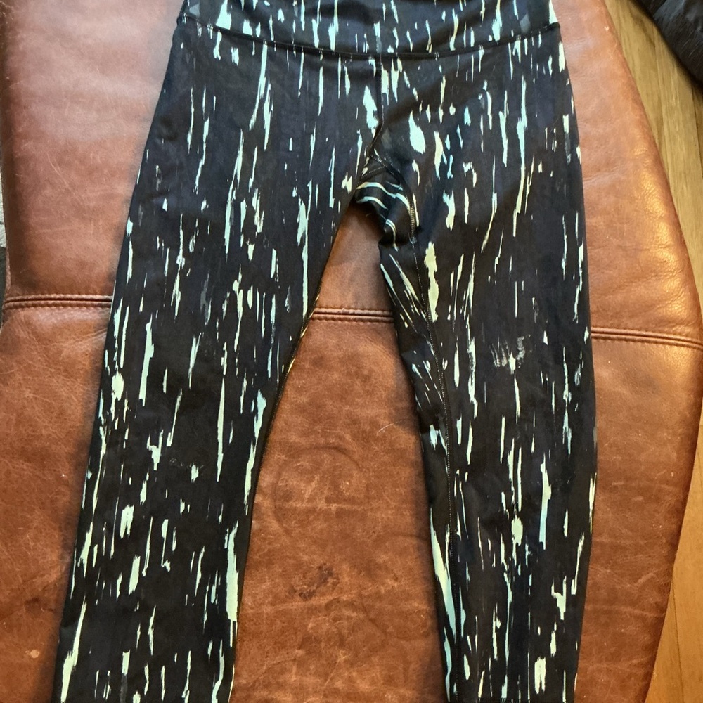 lululemon athletica Black and Green Patterned Leggings